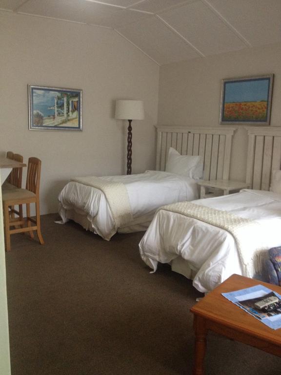 Smart Villa Guest House 东伦敦 外观 照片
