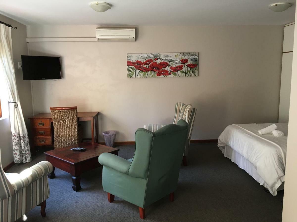 Smart Villa Guest House 东伦敦 外观 照片